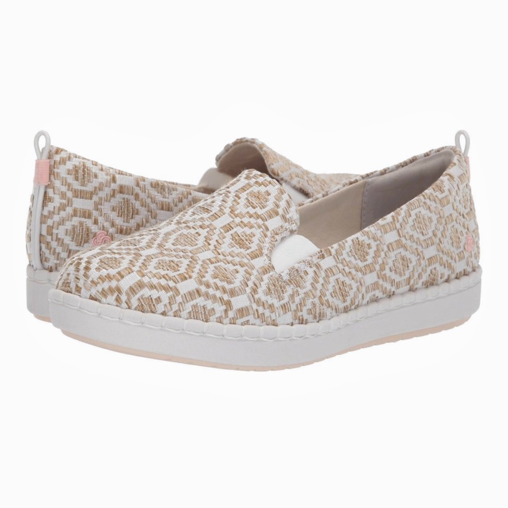 CLARKS Boho Espadrille Loafers Like New Size 5.5